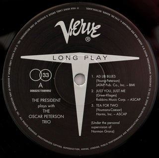 Pres (2) Plays With The Oscar Peterson Trio : The President Plays With The Oscar Peterson Trio (LP, Album, Mono, RE)