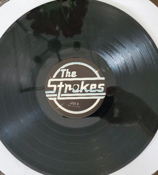 The Strokes : Is This It (LP, Album, RE, RM, 180)