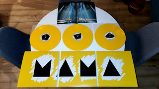 Genesis : Six sides live, Volume III The Complete Mama Tour 1983 Broadcast (3xLP, Unofficial)